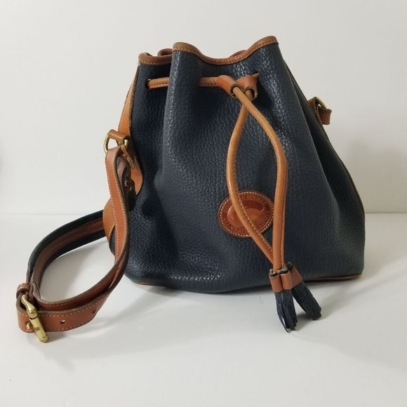 Dooney & Bourke Handbags - Vintage Dooney & Bourke Navy Leather Bucket Bag